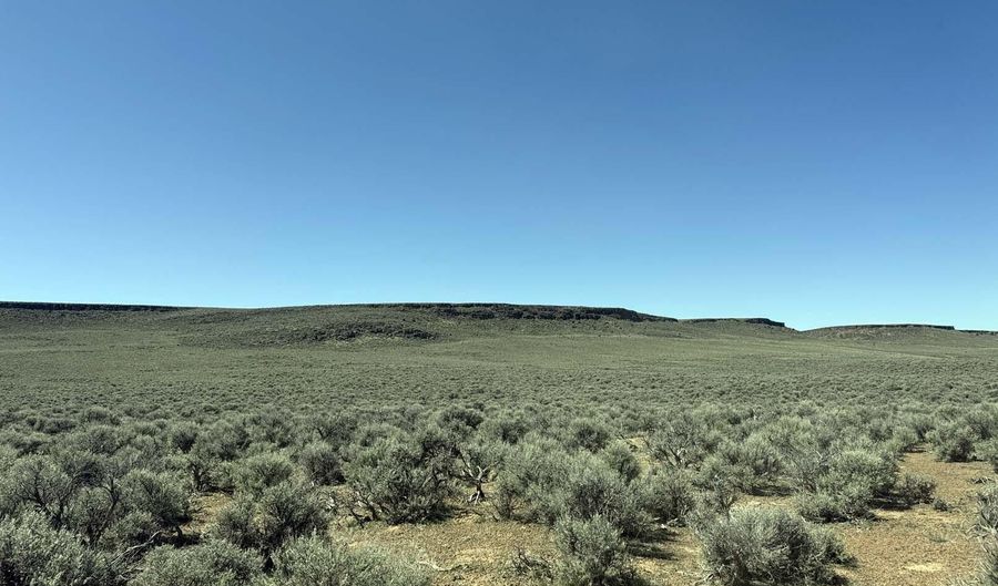 Warner HWY 140 TL 1801, Adel, OR 97620 - 0 Beds, 0 Bath