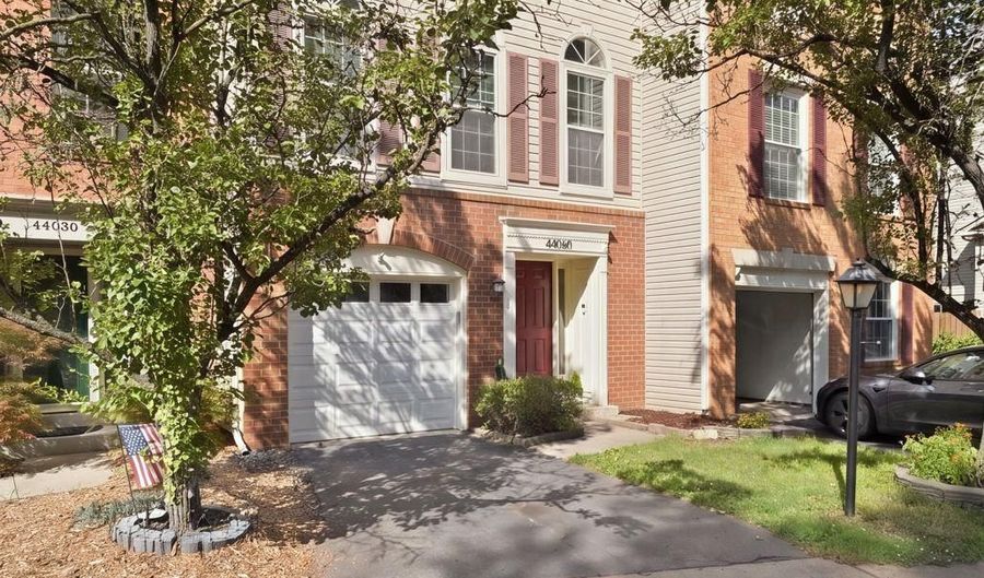 44040 GALA Cir, Ashburn, VA 20147 - 3 Beds, 3 Bath
