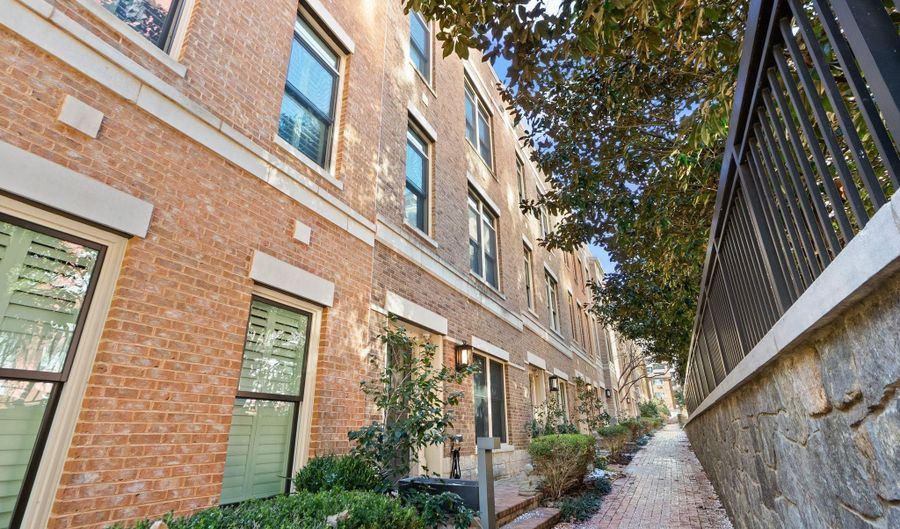 1508 16TH Ct N, Arlington, VA 22209 - 3 Beds, 4 Bath