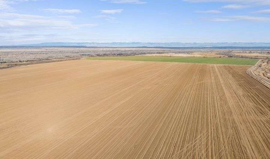 980 Hwy 30, Burlington, WY 82411 - 5 Beds, 1 Bath