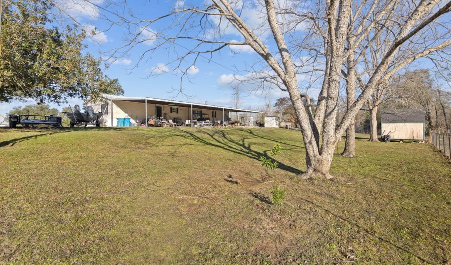 1027 Anne Dr, Arnaudville, LA 70512 - 4 Beds, 2 Bath