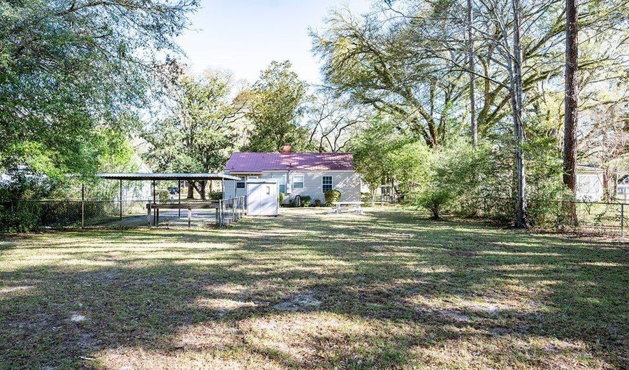 908 ELEVENTH Ave, Albany, GA 31701 - 3 Beds, 1 Bath