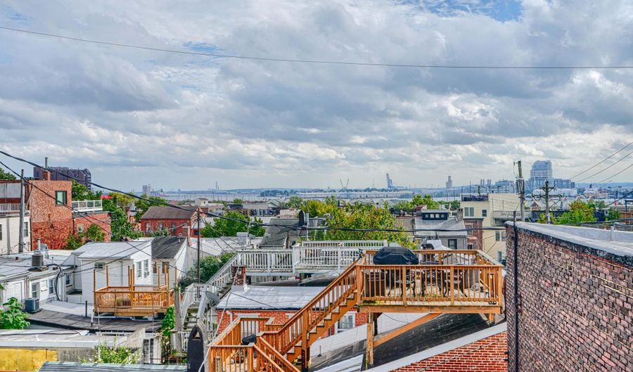 2229 EASTERN Ave, Baltimore, MD 21231 - 4 Beds, 4 Bath