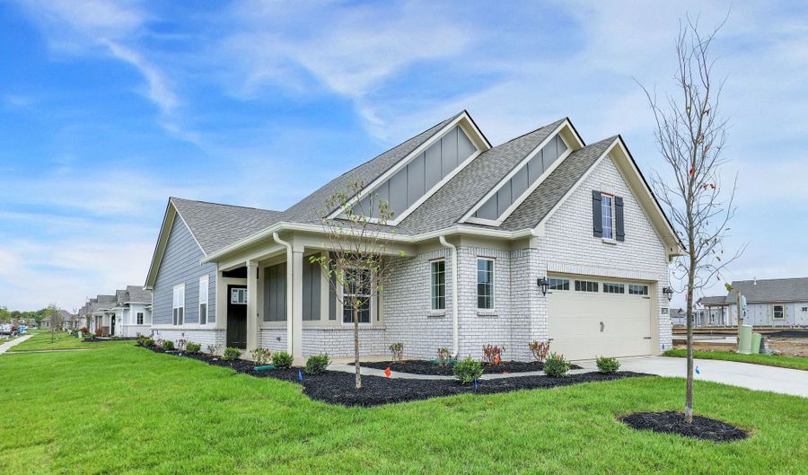5363 Foxley Park Ln, Avon, IN 46123 - 3 Beds, 2 Bath