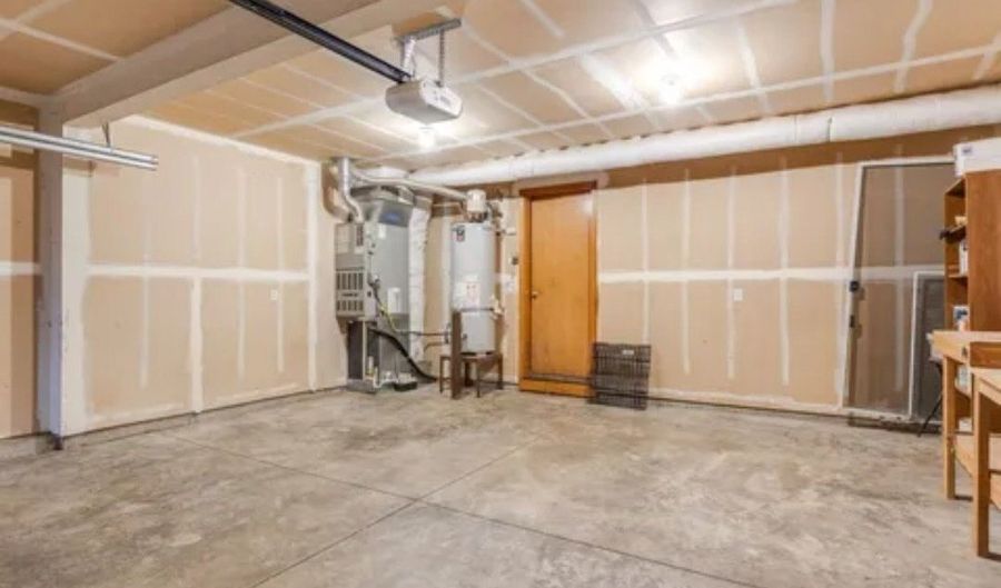 300 NW 12TH St, Battle Ground, WA 98604 - 4 Beds, 3 Bath