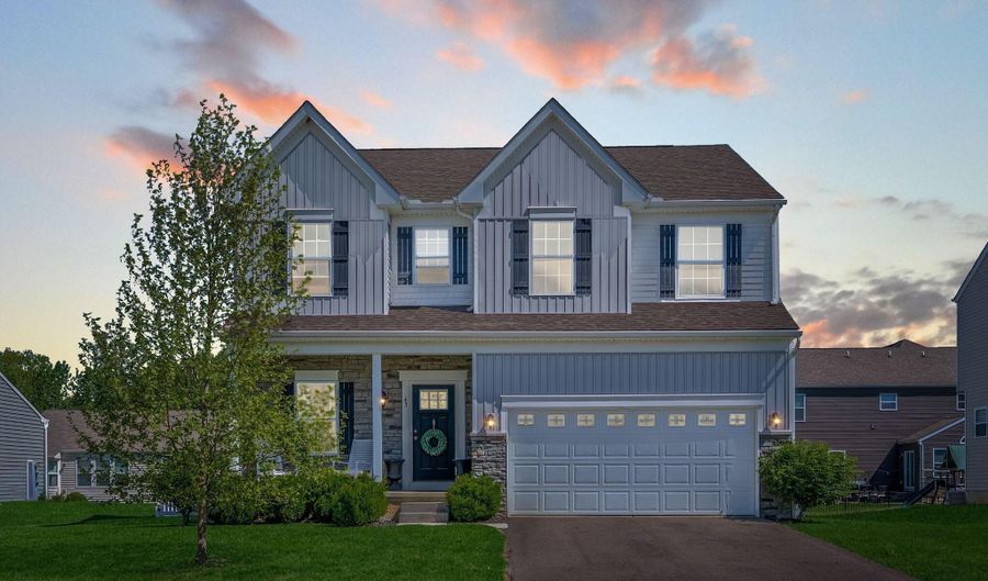 43 Burroughs Dr, Ashville, OH 43103 - 3 Beds, 3 Bath