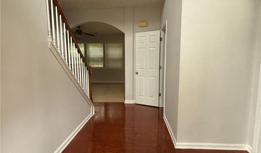 2402 Greenside Ct, Austell, GA 30106 - 4 Beds, 3 Bath