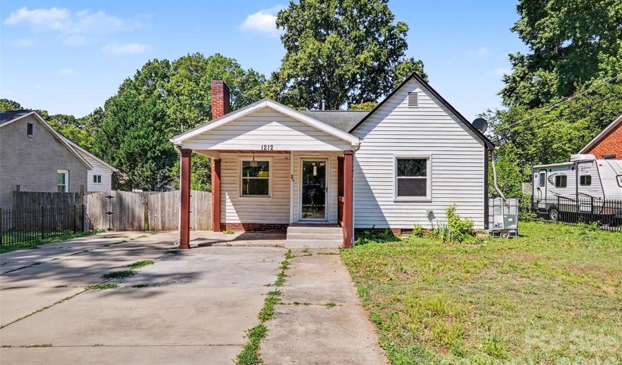 1212 Meadow Ln, Charlotte, NC 28205 - 3 Beds, 1 Bath