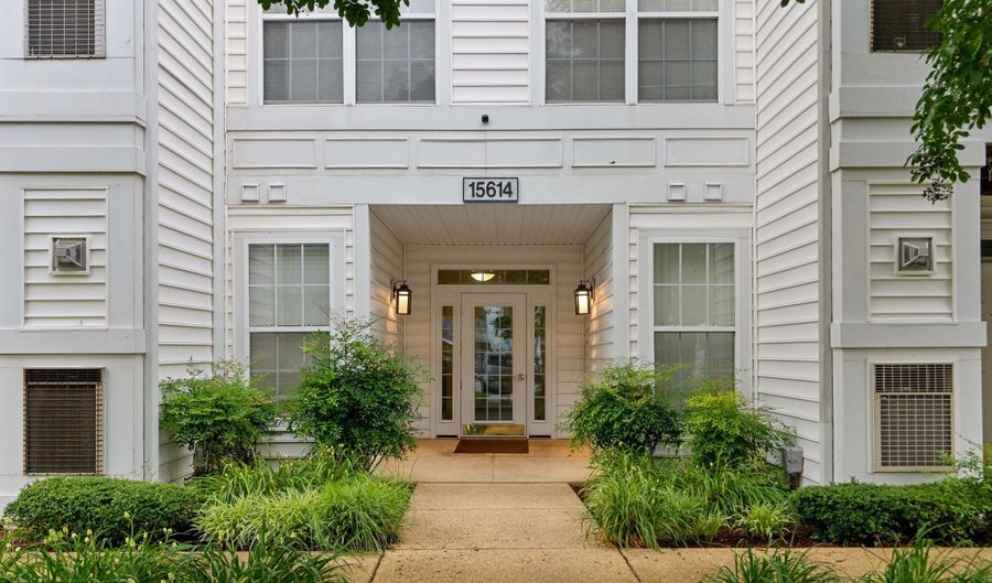 15614 EVERGLADE Ln 203, Bowie, MD 20716 - 2 Beds, 2 Bath
