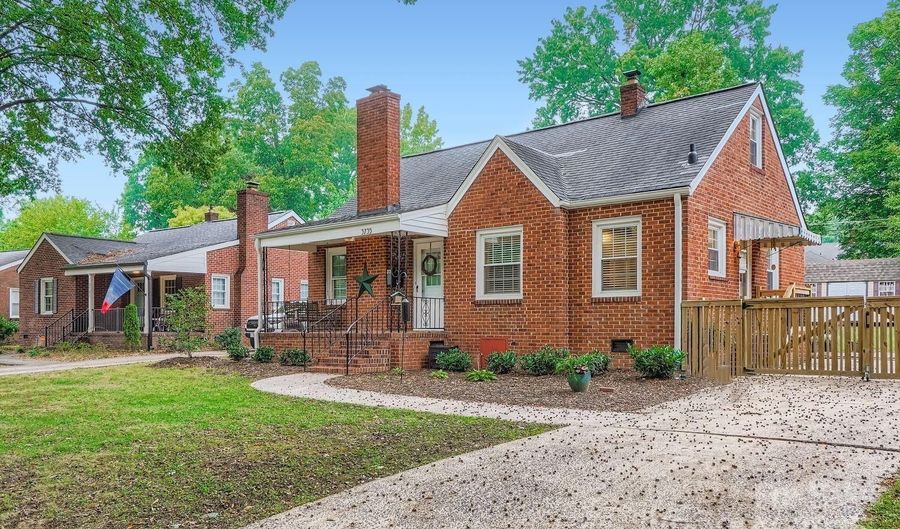 3735 Mcmillan St, Charlotte, NC 28205 - 2 Beds, 1 Bath