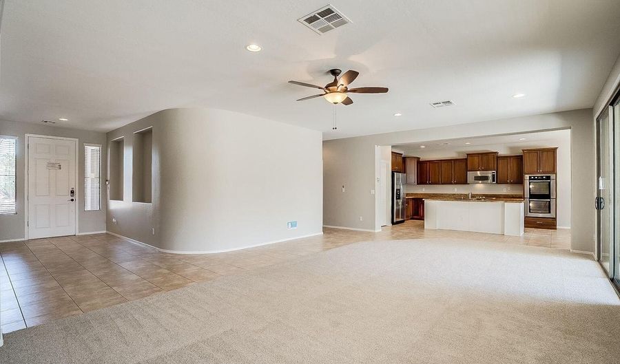 4223 S NASH Way, Chandler, AZ 85249 - 4 Beds, 10 Bath
