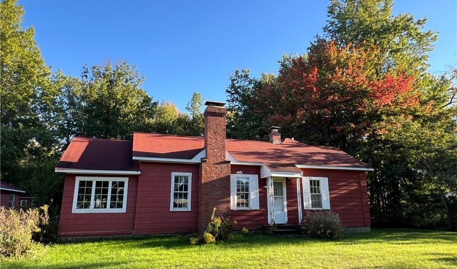 6450 Lake Rd W, Ashtabula, OH 44004 - 3 Beds, 2 Bath