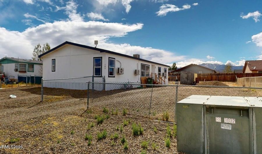 102 Bastian Rd, Battle Mountain, NV 89820 - 3 Beds, 2 Bath