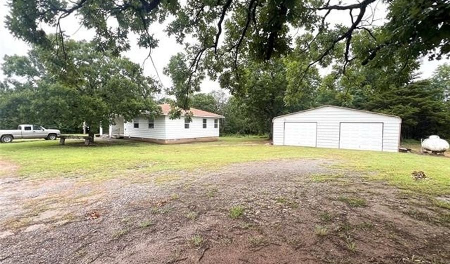 1520 N 4 Corners Rd, McAlester, OK 74501 - 3 Beds, 1 Bath