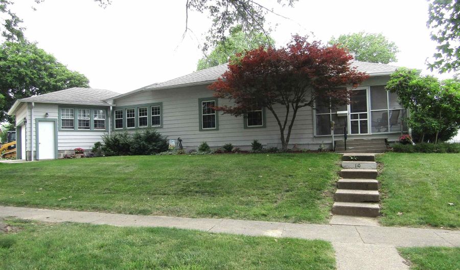 110 Ridge Rd, Atlantic, IA 50022 - 3 Beds, 2 Bath