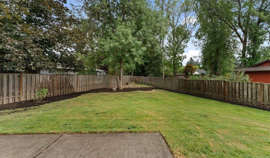 6225 SW CROSS CREEK Dr, Beaverton, OR 97078 - 4 Beds, 3 Bath