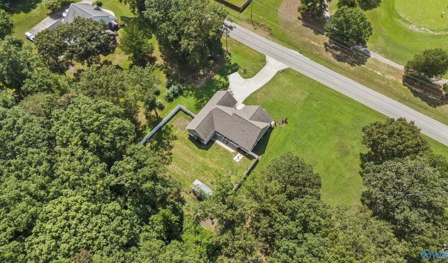 22200 Mooresville Rd, Athens, AL 35613 - 3 Beds, 2 Bath