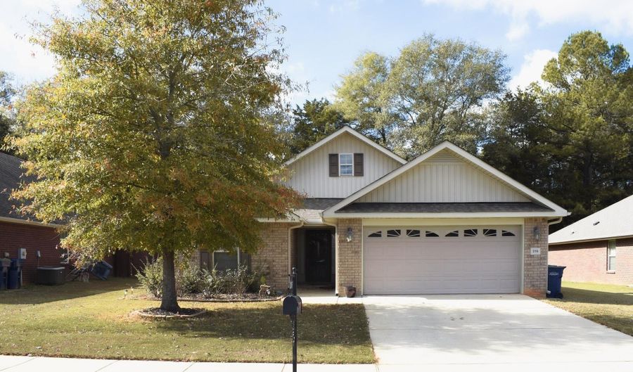 316 VINCENT St, Alabaster, AL 35007 - 4 Beds, 2 Bath