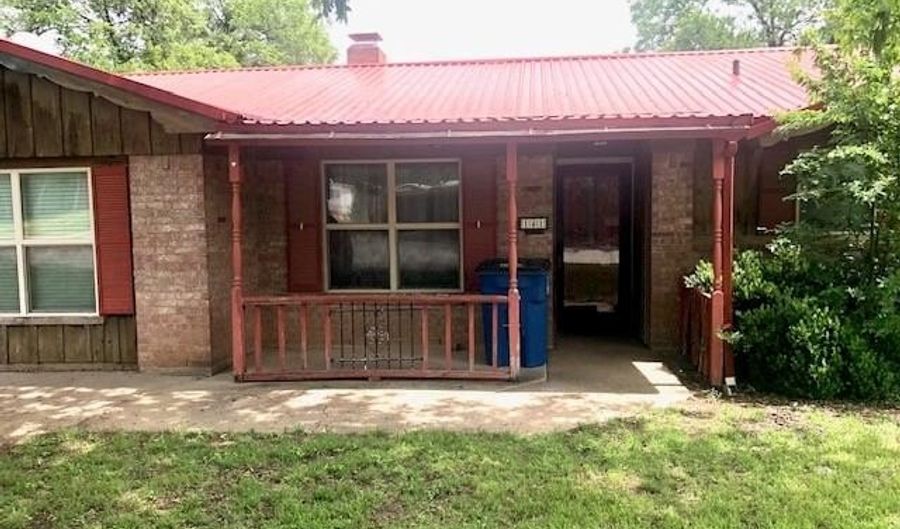 141 Gregg St, Albany, TX 76430 - 3 Beds, 2 Bath