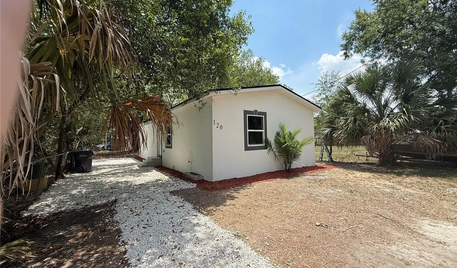 120 HERRICK St, Auburndale, FL 33823 - 3 Beds, 2 Bath