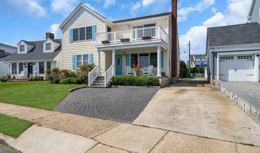 305 North Blvd, Belmar, NJ 07719 - 4 Beds, 3 Bath