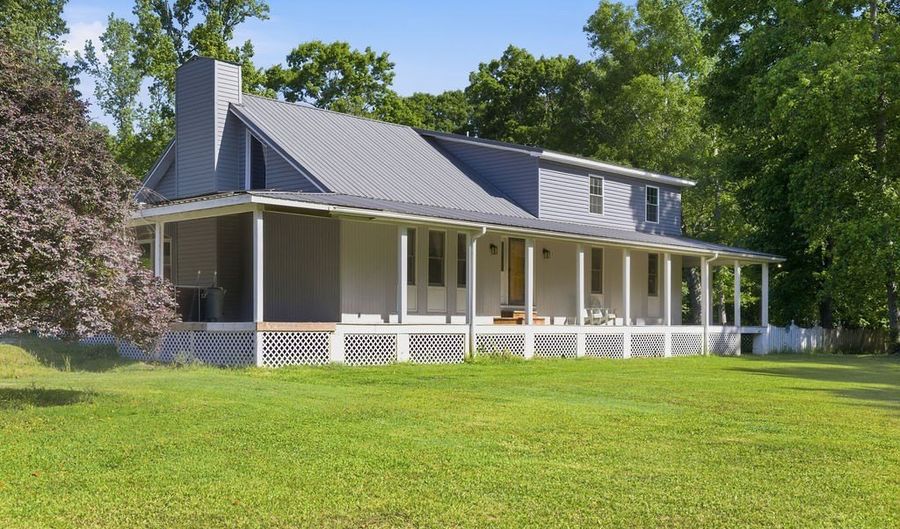 350 Flatwood Farm Rd, Abbeville, SC 29620 - 5 Beds, 4 Bath
