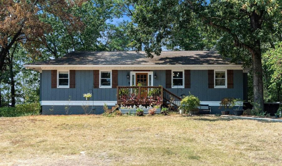 225 PORTSOUTH Ln, Alabaster, AL 35007 - 3 Beds, 3 Bath