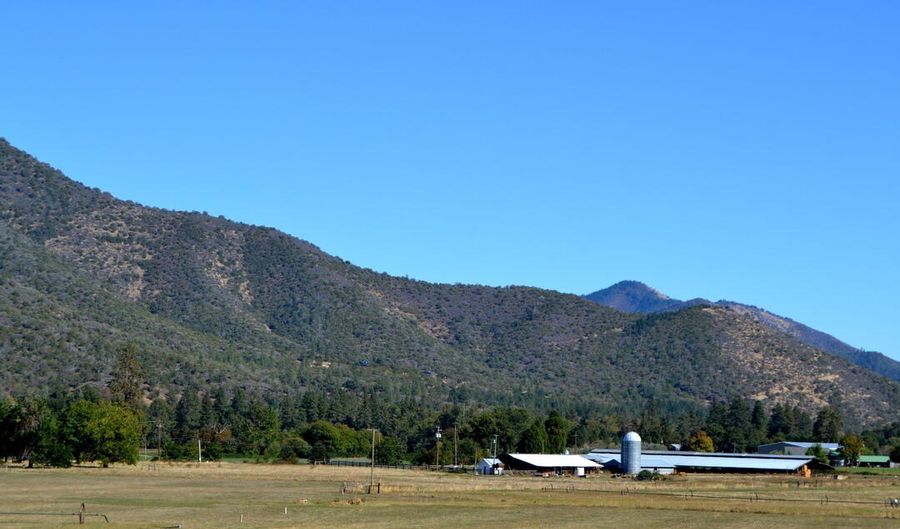 15950 Highway 238, Applegate, OR 97530 - 4 Beds, 3 Bath