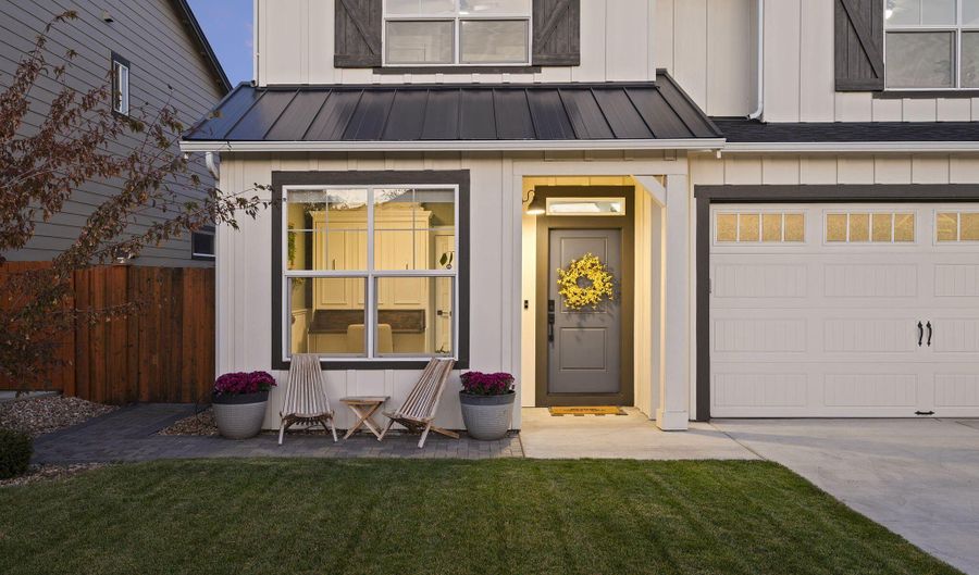 61394 Coachman Way, Bend, OR 97702 - 4 Beds, 3 Bath