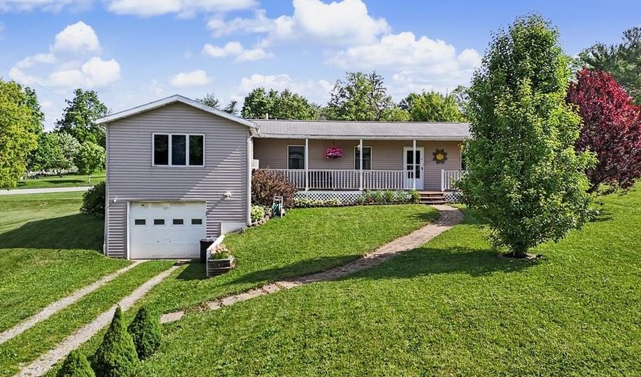 14 Fast St, Ashland, OH 44805 - 2 Beds, 2 Bath