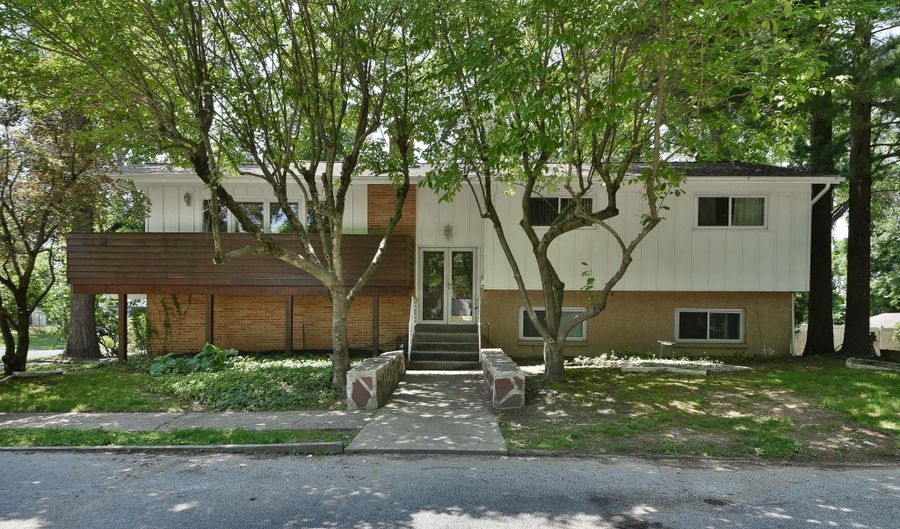 1556 COOLIDGE Ave, Abington, PA 19001 - 5 Beds, 3 Bath