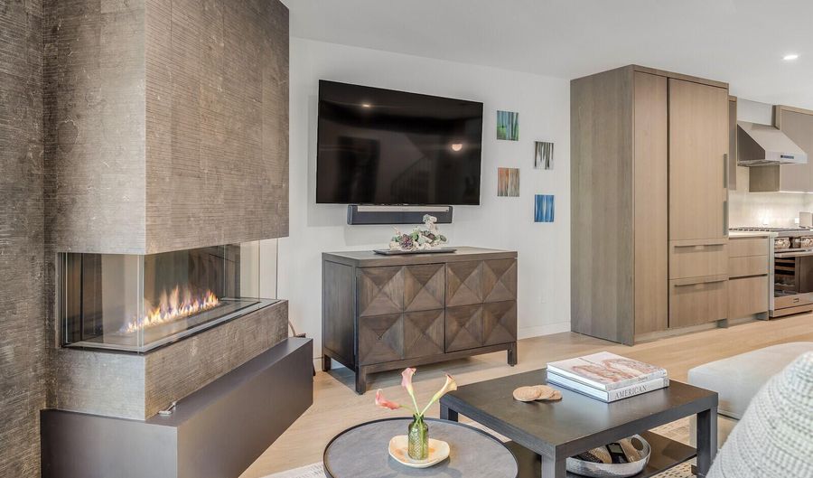 650 S Monarch St 7, Aspen, CO 81611 - 4 Beds, 4 Bath