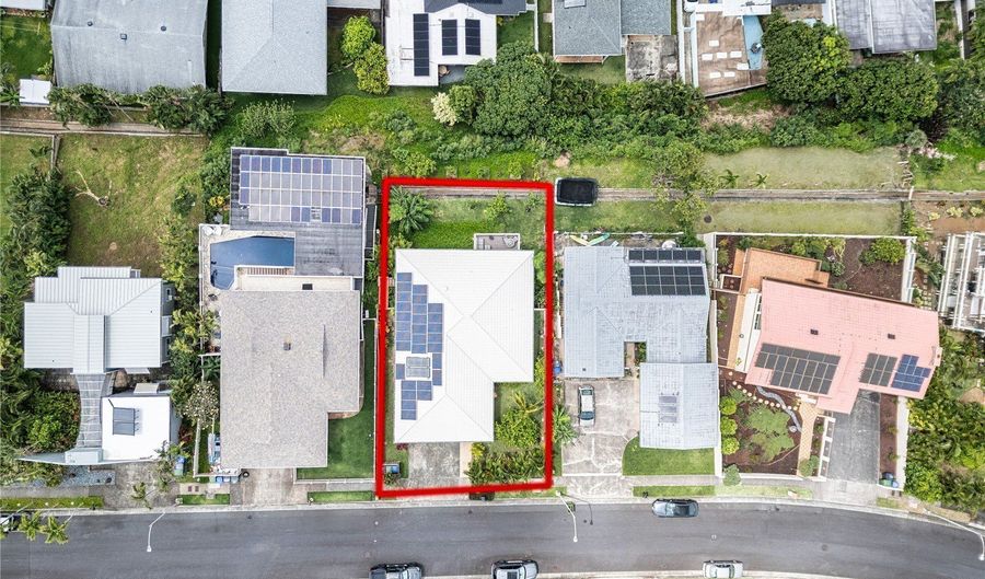 1312 Aupapaohe St, Kailua, HI 96734 - 3 Beds, 3 Bath