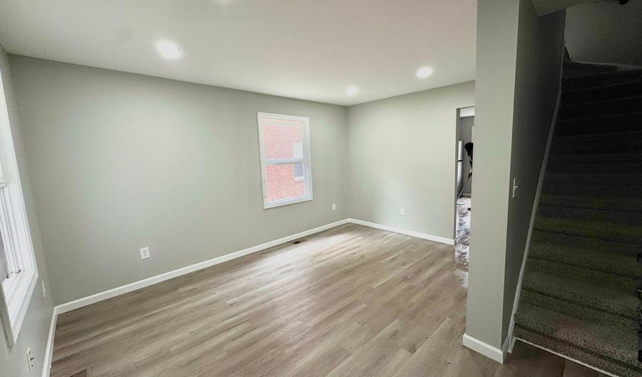 750 S Harris Ave #750, Columbus, OH 43204 - 2 Beds, 1 Bath