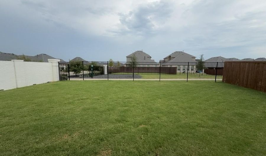 612 Amenduni Ln, Anna, TX 75409 - 3 Beds, 2 Bath