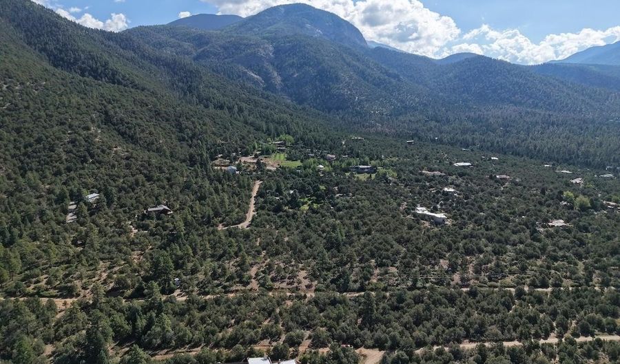 Robertos Lane, Arroyo Seco, NM 87514 - 0 Beds, 0 Bath