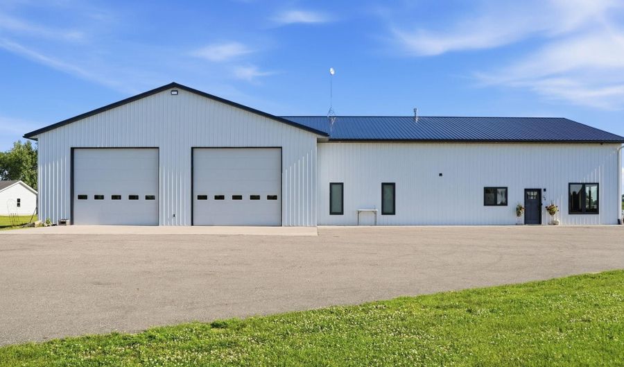 9397 County Road 3 NE, Alexandria, MN 56319 - 5 Beds, 3 Bath