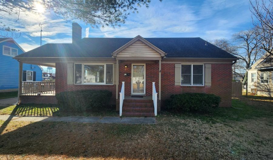 42 S EDGEHILL Ave, Dover, DE 19901 - 4 Beds, 2 Bath