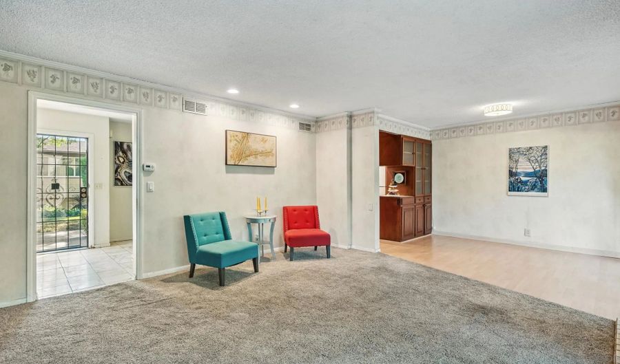 5931 Howell Dr 14, La Mesa, CA 91942 - 3 Beds, 3 Bath