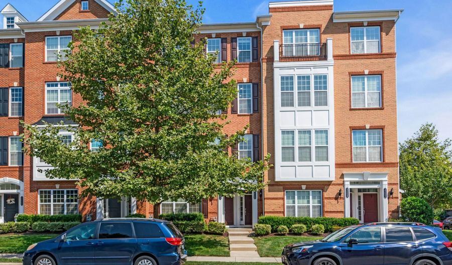 23548 BELVOIR WOODS Ter, Ashburn, VA 20148 - 3 Beds, 3 Bath