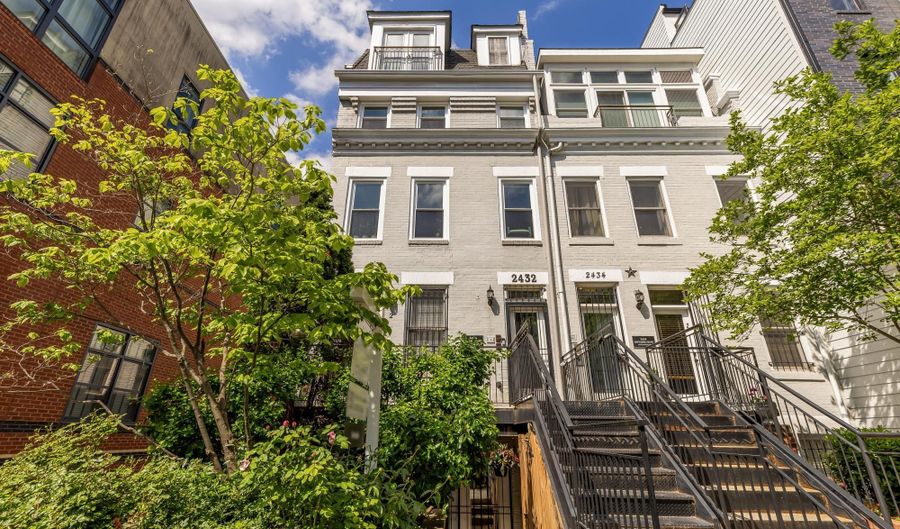 2432 ONTARIO Rd NW 1, Washington, DC 20009 - 2 Beds, 2 Bath
