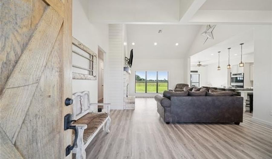 5522 N 180 Rd, Beggs, OK 74421 - 4 Beds, 4 Bath