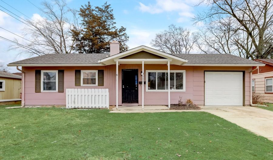3151 Welch Dr, Indianapolis, IN 46224 - 3 Beds, 1 Bath