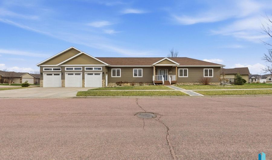 1500 E Birch St, Brandon, SD 57005 - 4 Beds, 2 Bath