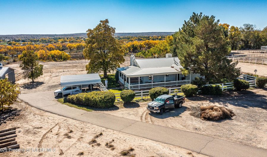 6075 US 64, Bloomfield, NM 87413 - 3 Beds, 2 Bath