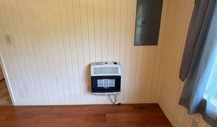 330 Warwick Hwy, Ashburn, GA 31714 - 4 Beds, 3 Bath