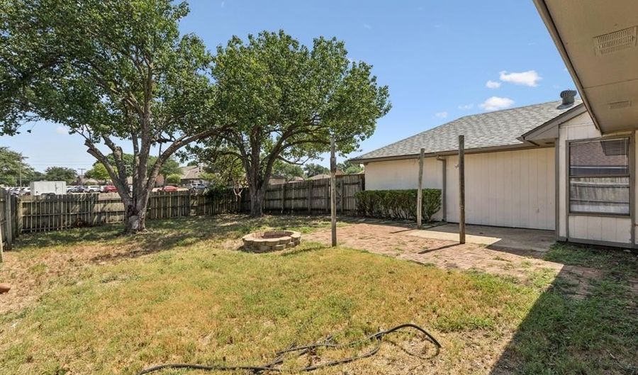 1411 Petunia Dr, Allen, TX 75002 - 3 Beds, 2 Bath