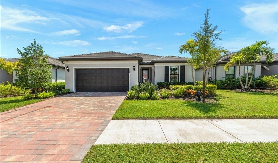 3624 Passion Vine Dr, Alva, FL 33920 - 3 Beds, 2 Bath