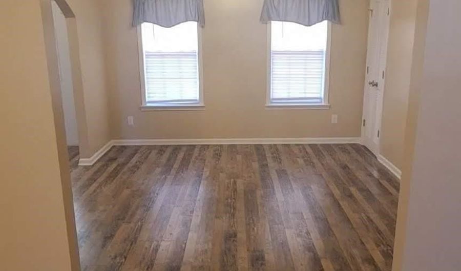 50 HENDERSON Cv, Atoka, TN 38004 - 3 Beds, 2 Bath