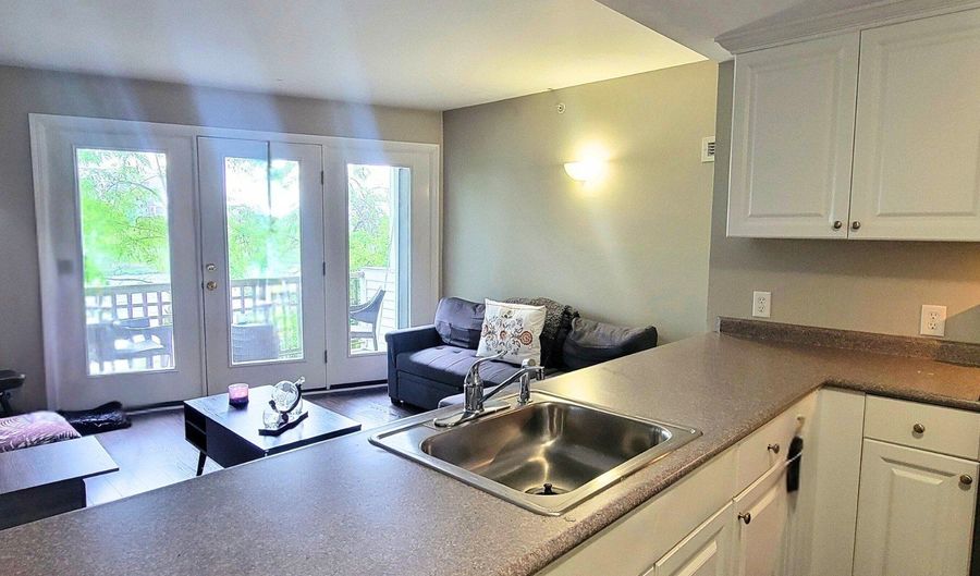 3250 Fairfield Ave APT 210, Bridgeport, CT 06605 - 2 Beds, 2 Bath